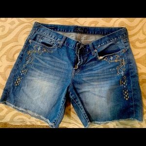 Lucky laguna short size 10